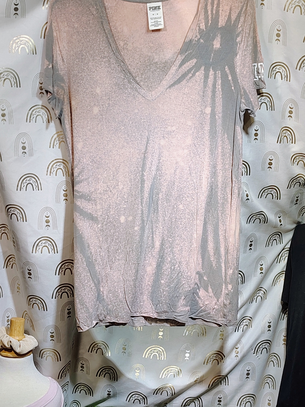 PINK Victoria's Secret Dusty Pink and Gray V-Neck Tee